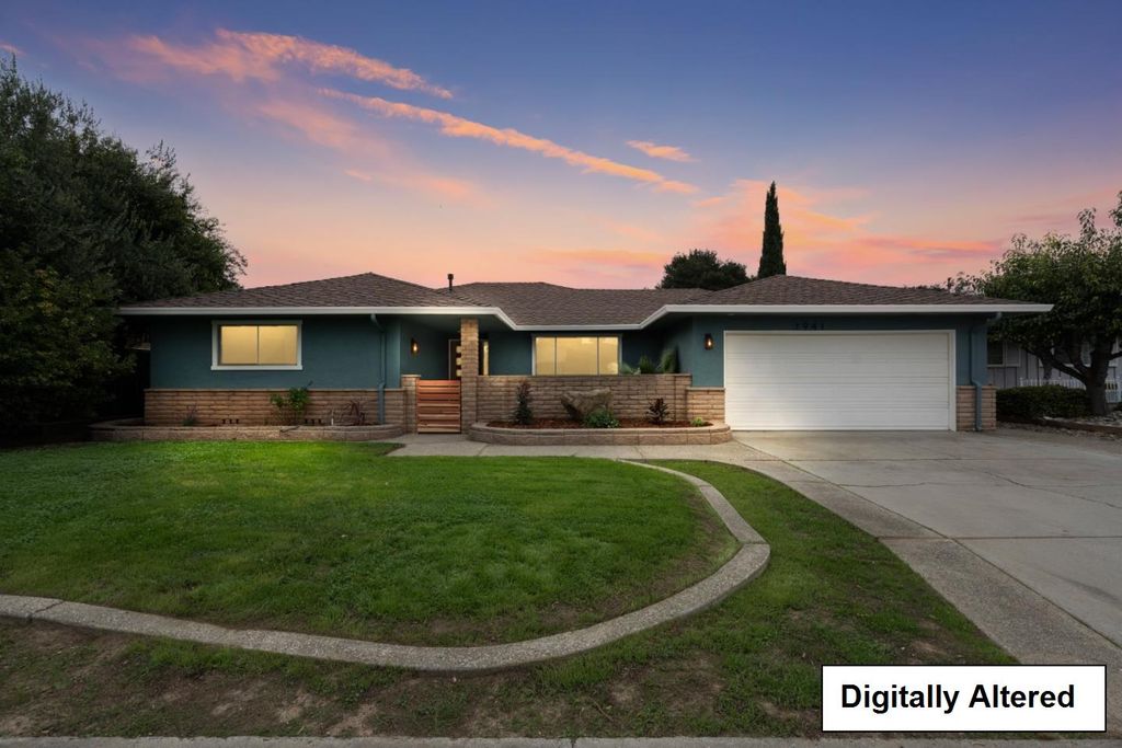 1941 Memorial Drive, Hollister, CA 95023