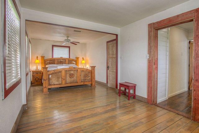 150 Canyon Run Boulevard, Huntsville, TX 77320