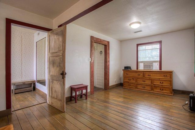 150 Canyon Run Boulevard, Huntsville, TX 77320