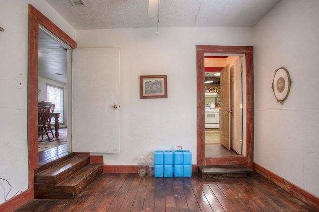 150 Canyon Run Boulevard, Huntsville, TX 77320