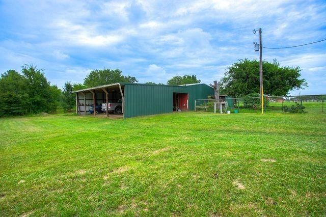 150 Canyon Run Boulevard, Huntsville, TX 77320