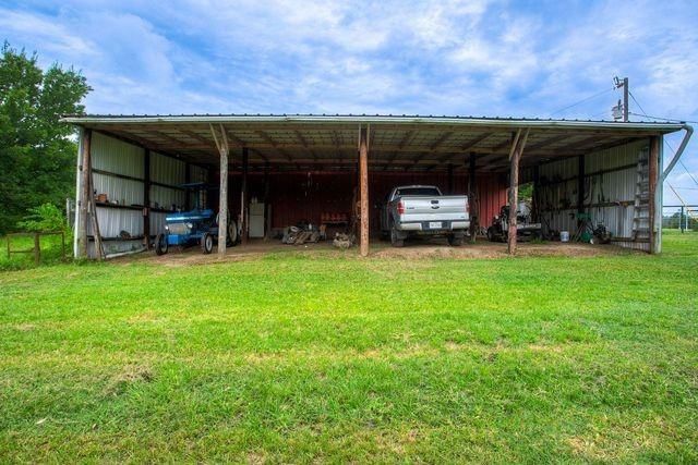 150 Canyon Run Boulevard, Huntsville, TX 77320