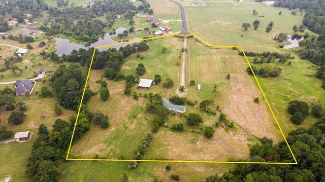 150 Canyon Run Boulevard, Huntsville, TX 77320