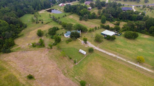 150 Canyon Run Boulevard, Huntsville, TX 77320