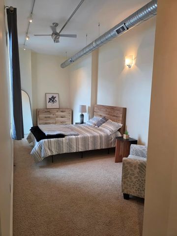 507 E Locust Street 207, Des Moines, IA 50309