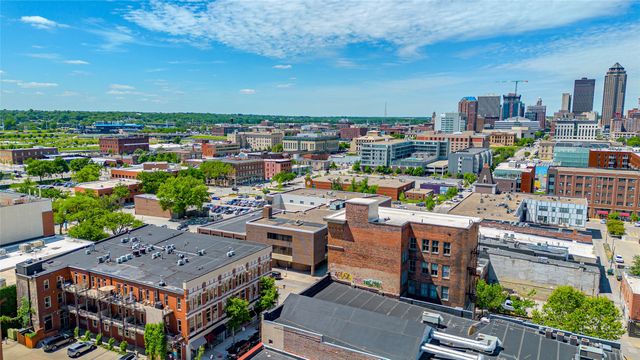 507 E Locust Street 207, Des Moines, IA 50309