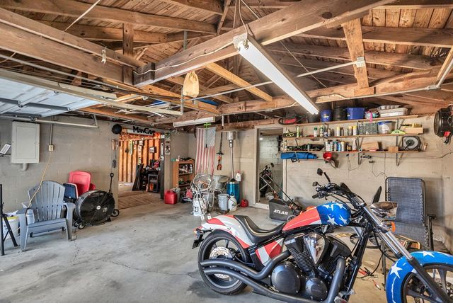 105 W Church Street, Iva, SC 29655