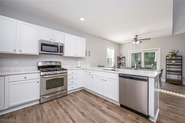 123 quartz Avenue, Peninsula, OH 44264