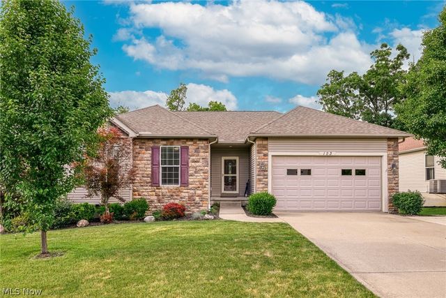 123 quartz Avenue, Peninsula, OH 44264