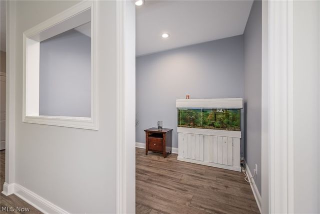 123 quartz Avenue, Peninsula, OH 44264