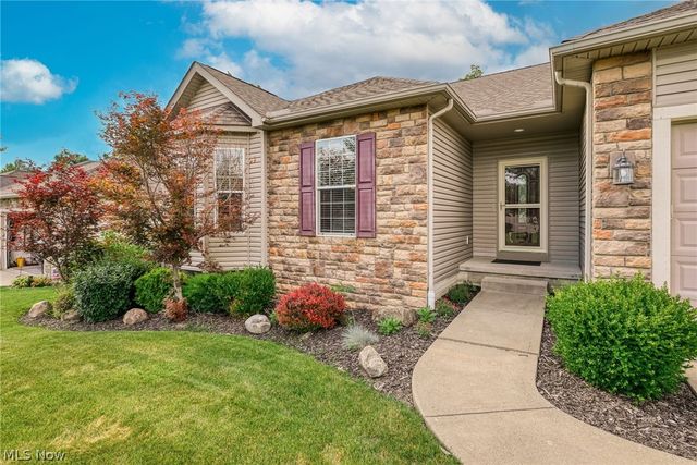 123 quartz Avenue, Peninsula, OH 44264