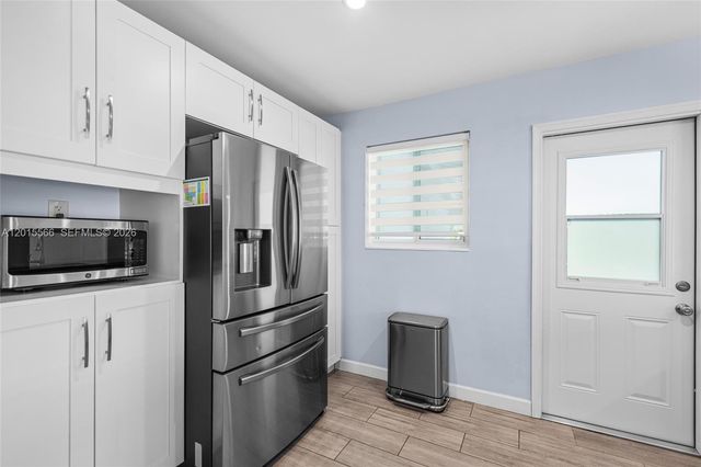 309 NW 43rd Ave, Plantation, FL 33317