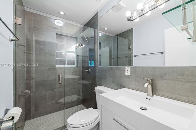 309 NW 43rd Ave, Plantation, FL 33317