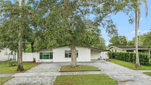 309 NW 43rd Ave, Plantation, FL 33317