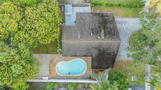 309 NW 43rd Ave, Plantation, FL 33317