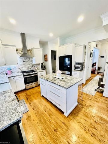 2 Gingerly Way, Greensboro, NC 27455