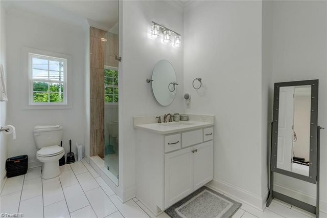 2 Gingerly Way, Greensboro, NC 27455