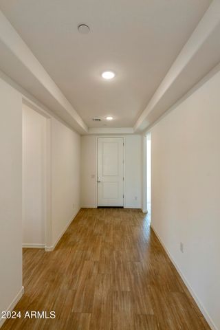 15664 W MERCER Lane, Surprise, AZ 85379