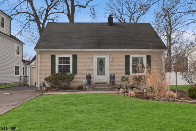 37 Lee Rd, Livingston Twp., NJ 07039