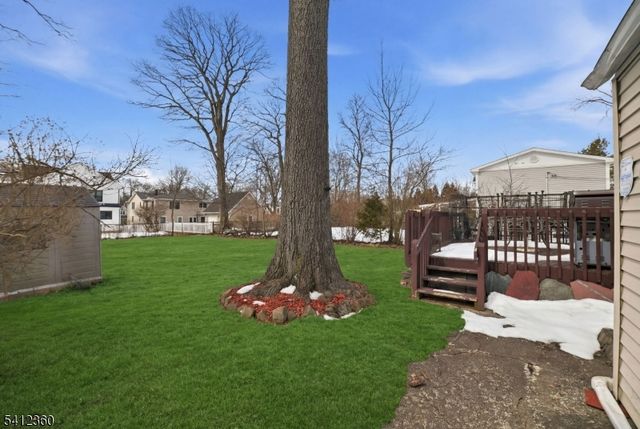 37 Lee Rd, Livingston Twp., NJ 07039