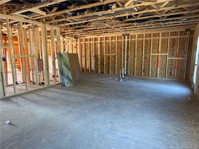 97 Coachman Lane, Autryville, NC 28318