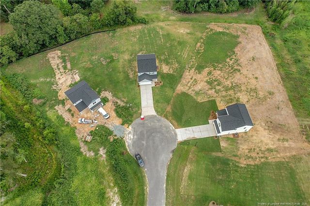 97 Coachman Lane, Autryville, NC 28318
