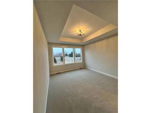 4048 Arbor Drive, Woodbury, MN 55129
