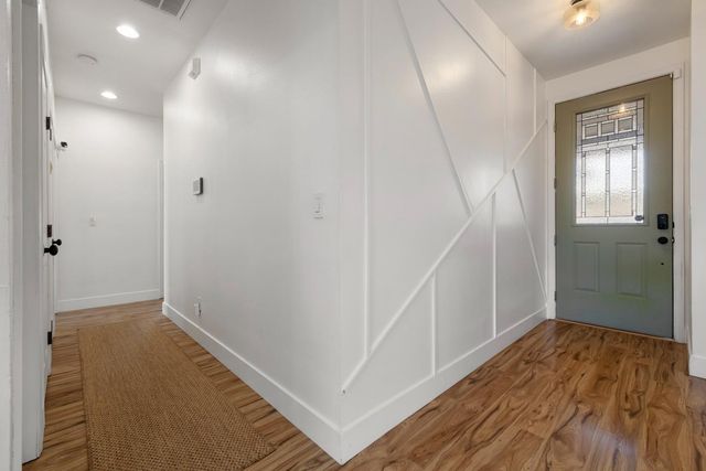 1726 Gwendolyn Ave, Escalon, CA 95320