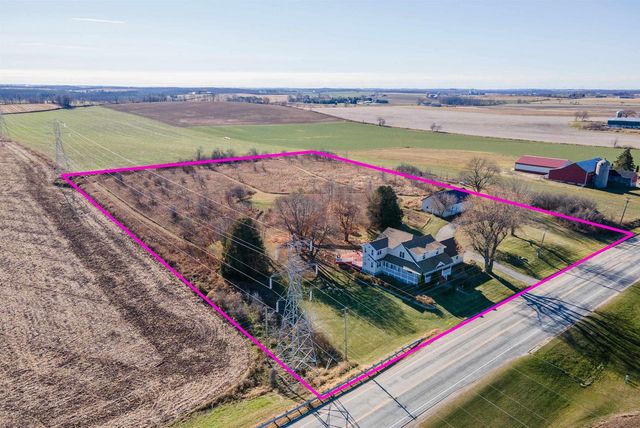 W1905 HWY H, New Holstein, WI 53061