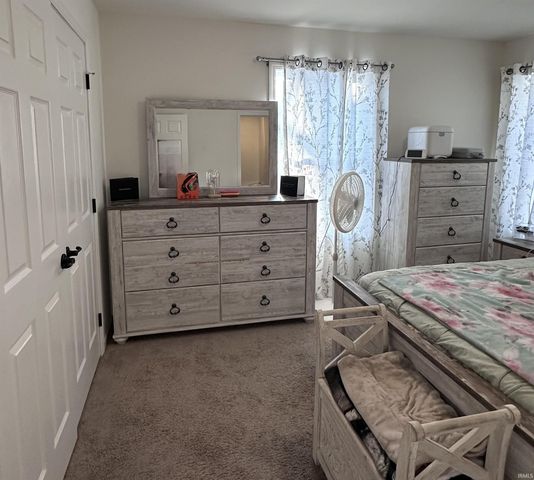 11603 E Blue Jay Court, Springville, IN 47462