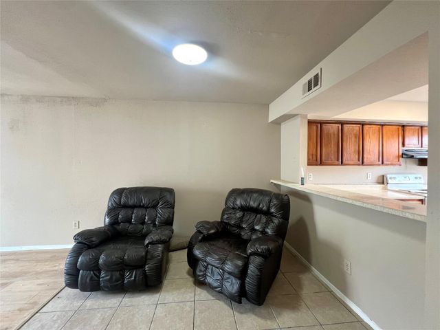 12652 Windsor Village Drive 2652, Houston, TX 77071