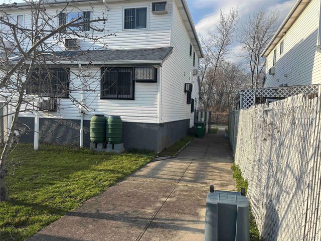 7221 Hillmeyer Avenue, Arverne, NY 11692