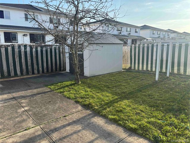 7221 Hillmeyer Avenue, Arverne, NY 11692