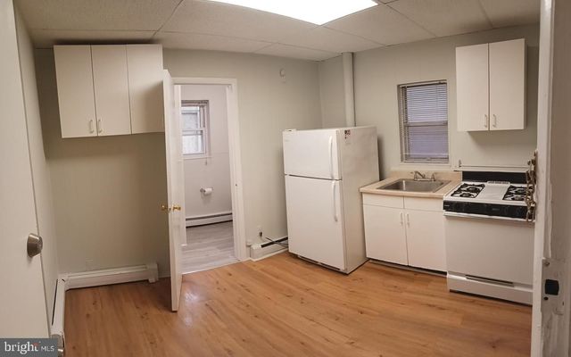 920 E PASSYUNK AVE, Philadelphia, PA 19147