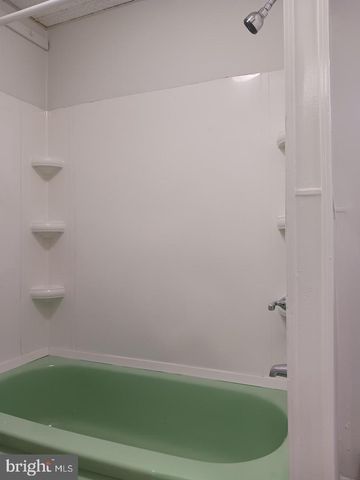 920 E PASSYUNK AVE, Philadelphia, PA 19147