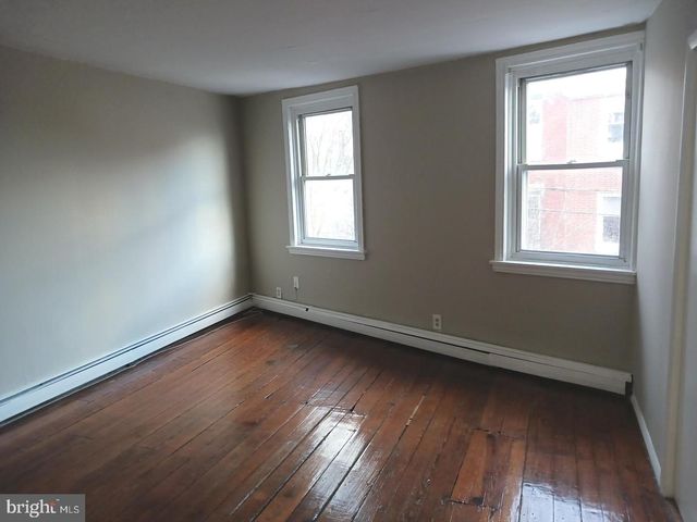 920 E PASSYUNK AVE, Philadelphia, PA 19147