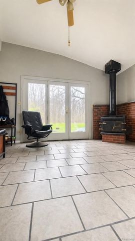 6109 E Baldwin Road, Grand Blanc Charter Township, MI 48439