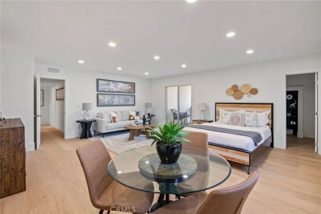 25 Rue Grand Ducal, Newport Beach, CA 92660