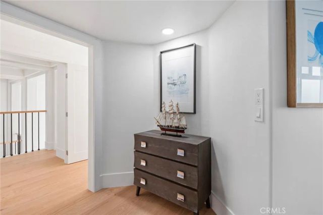 25 Rue Grand Ducal, Newport Beach, CA 92660