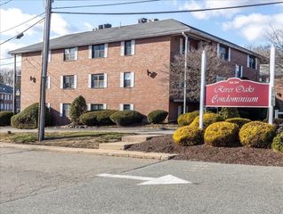 360 Neponset Street 702, Canton, MA 02021