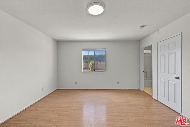 7704 7706 S Grand Avenue 7706, Los Angeles, CA 90003
