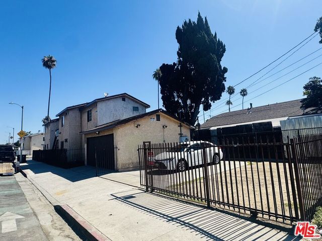 7704 7706 S Grand Avenue, Los Angeles, CA 90003