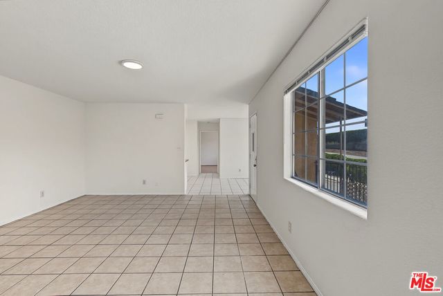 7704 7706 S Grand Avenue 7706, Los Angeles, CA 90003
