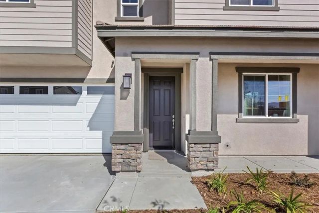 1992 Nathan Lane, San Jacinto, CA 92582
