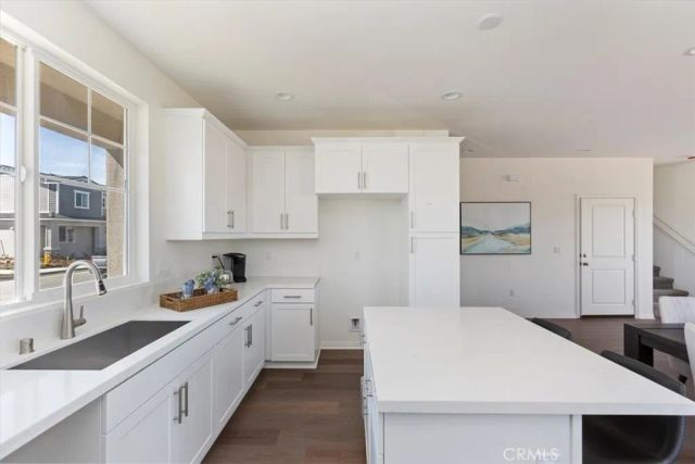 1992 Nathan Lane, San Jacinto, CA 92582