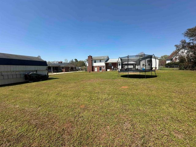 107 Avondale Dr., Gaffney, SC 29341