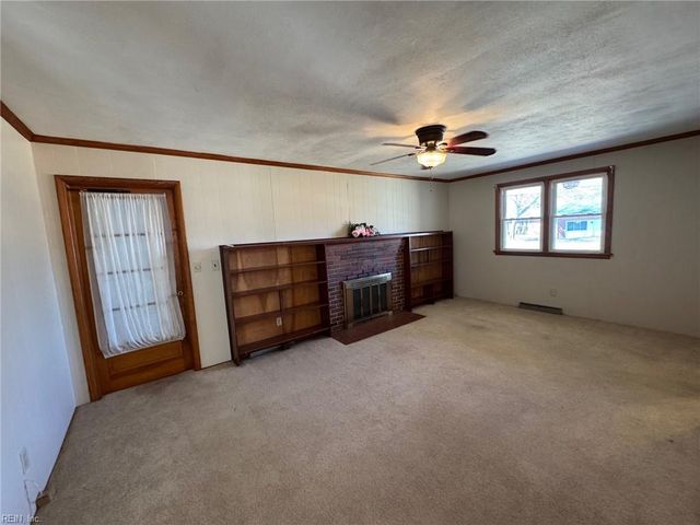 1020 Miles Standish RD, Virginia Beach, VA 23455