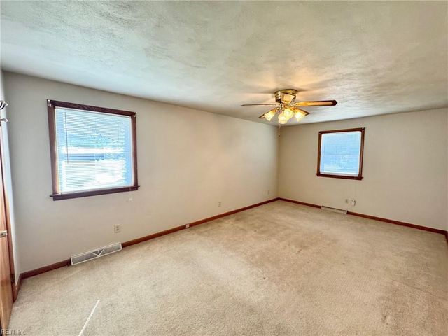 1020 Miles Standish RD, Virginia Beach, VA 23455