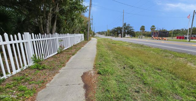 3727 E 3rd Street, Panama City, FL 32401