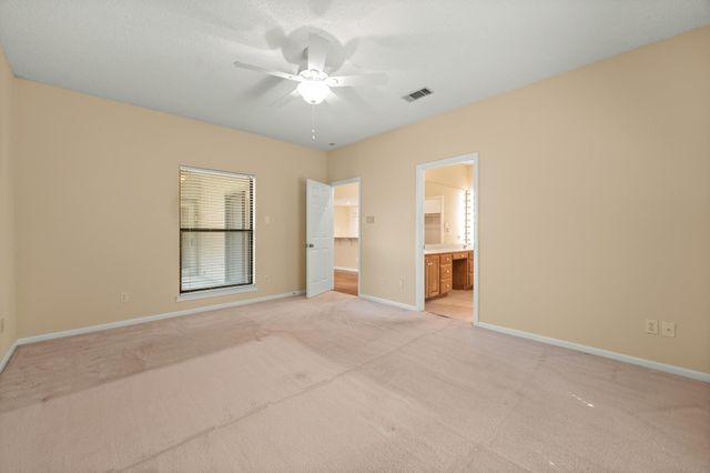 5512 Oakwood CV 162, Austin, TX 78731